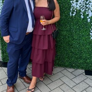 Like New burgundy layered maxi dress